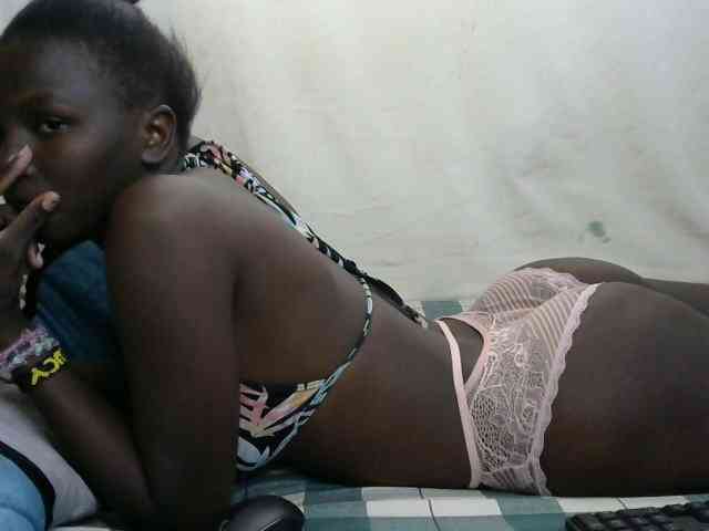 PashLeea webcam
