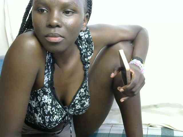 PashLeea webcam