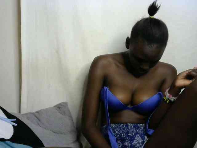 PashLeea webcam
