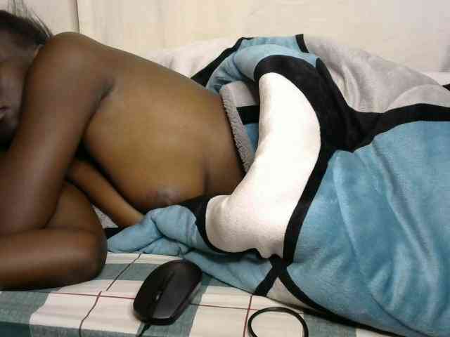 PashLeea webcam