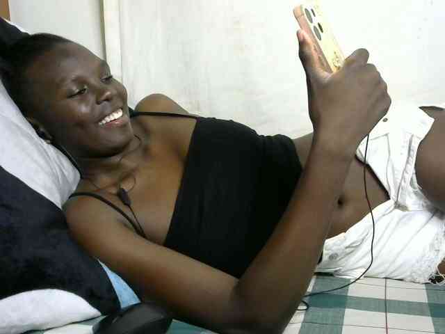 PashLeea webcam