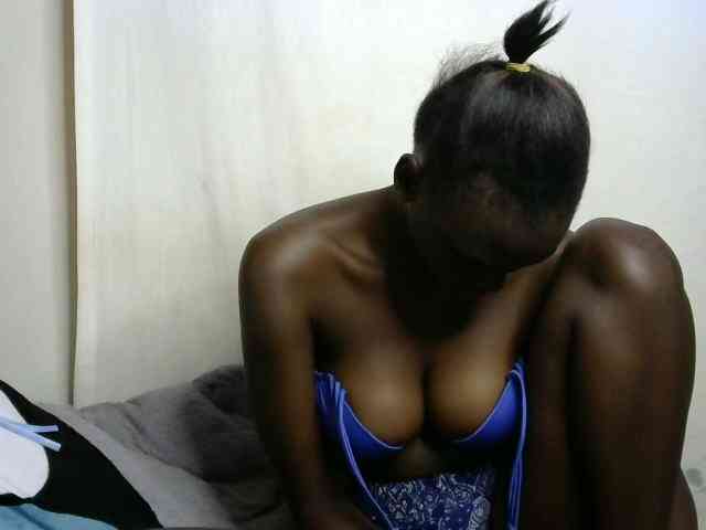 PashLeea webcam
