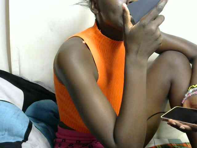 PashLeea webcam