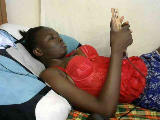 PashLeea webcam