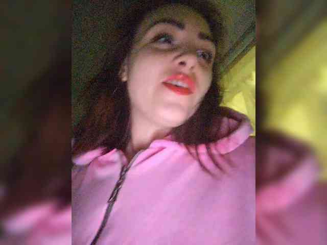 zayaaaaa69105 webcam