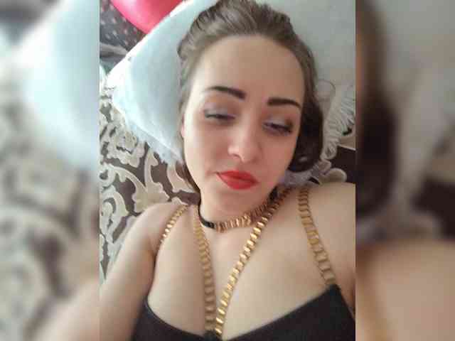 zayaaaaa69105 webcam