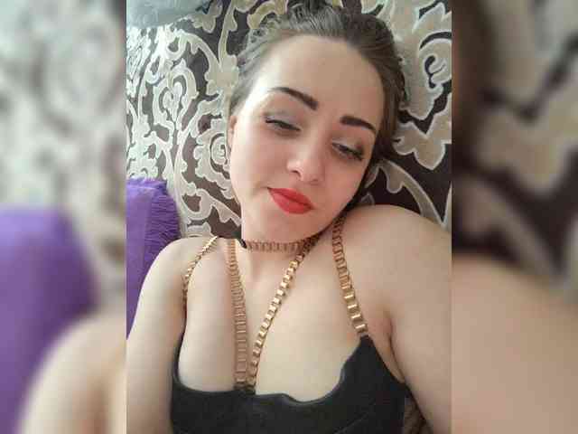 zayaaaaa69105 webcam