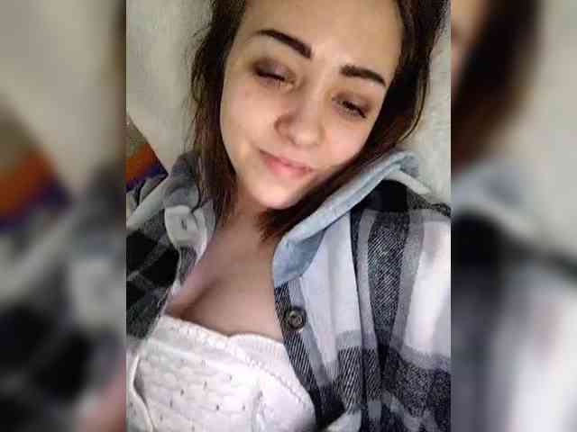 E1eanorEusTacias webcam