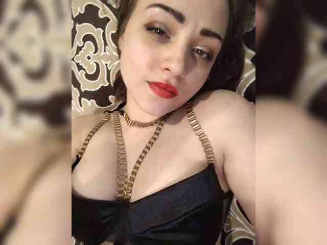 zayaaaaa69105 webcam