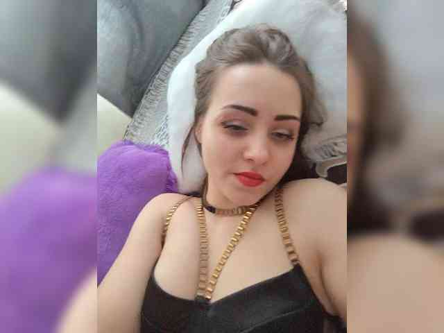 zayaaaaa69105 webcam