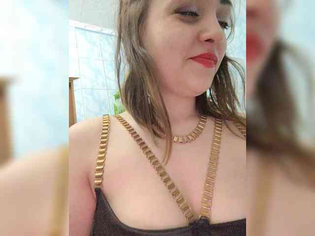 zayaaaaa69105 webcam