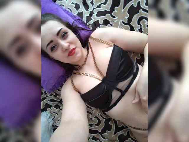 zayaaaaa69105 webcam