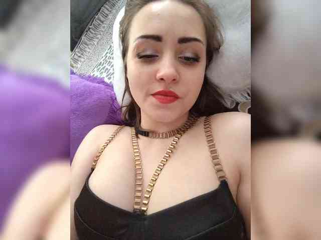 zayaaaaa69105 webcam