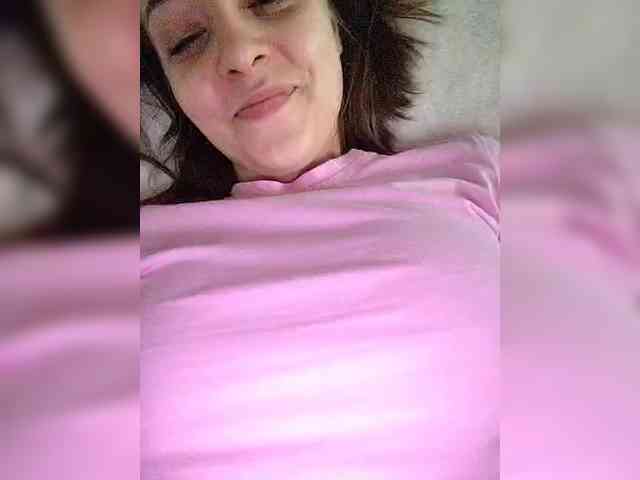 E1eanorEusTacias webcam