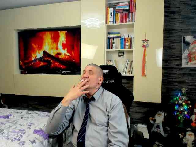 spatacusdaddy48 Live Webcam on BongaCams