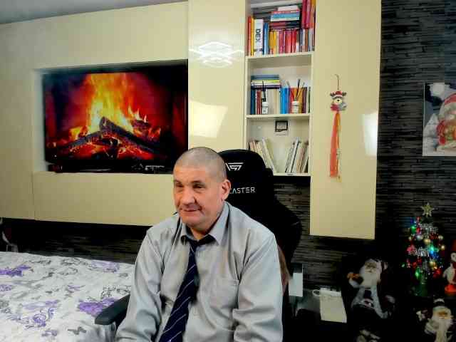 spatacusdaddy48 Live Webcam on BongaCams