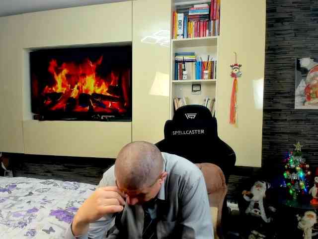 spatacusdaddy48 Live Webcam on BongaCams