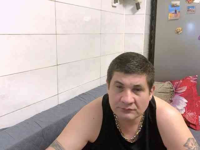 spatacusdaddy48