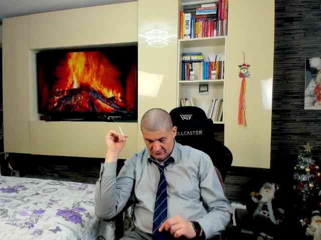 spatacusdaddy48 Live Webcam on BongaCams