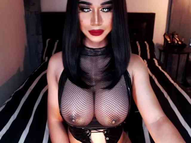 MassiveCockMistress MassiveCockMistress