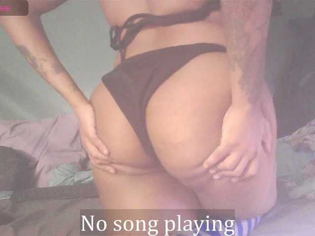 stella-clitella's BongaCams show and profile