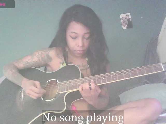 stella-clitella's BongaCams show and profile