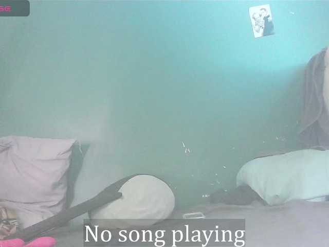 stella-clitella's BongaCams show and profile