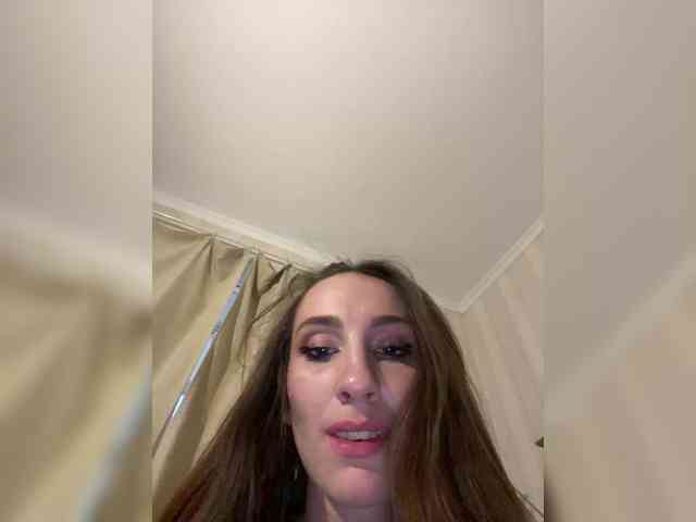 MurrrNika Live Webcam on BongaCams