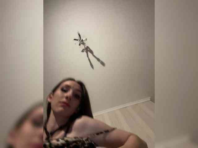 MurrrNika webcam
