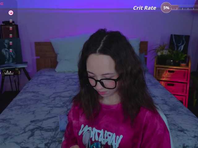 Trixiie's BongaCams show and profile