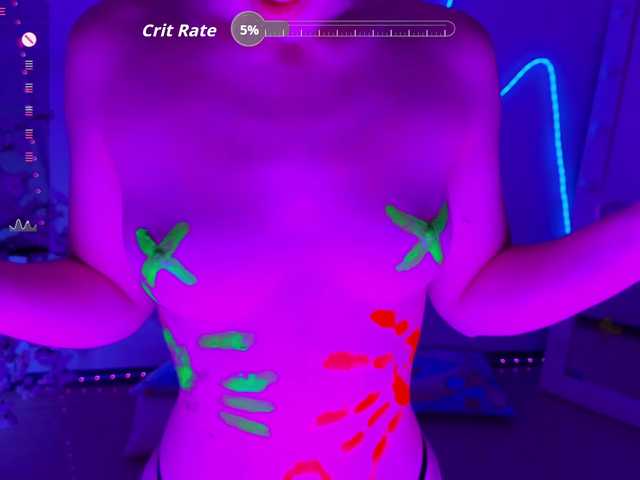 Trixiie's BongaCams show and profile