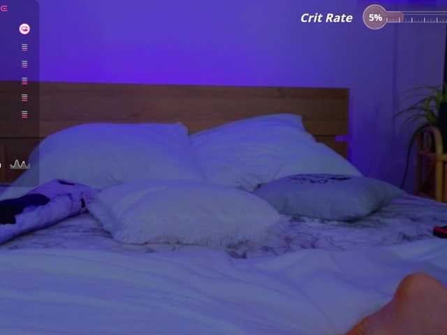 Trixiie's BongaCams show and profile