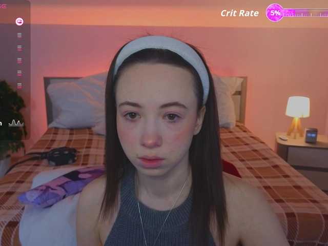 Trixiie's BongaCams show and profile