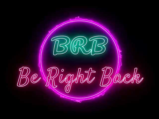 Trixiie's BongaCams show and profile