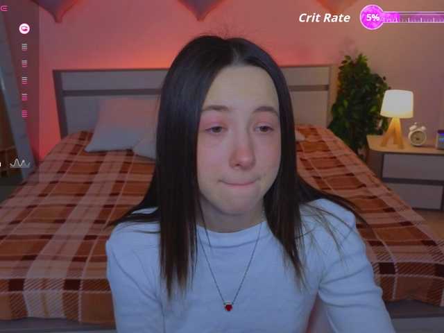 Trixiie's BongaCams show and profile