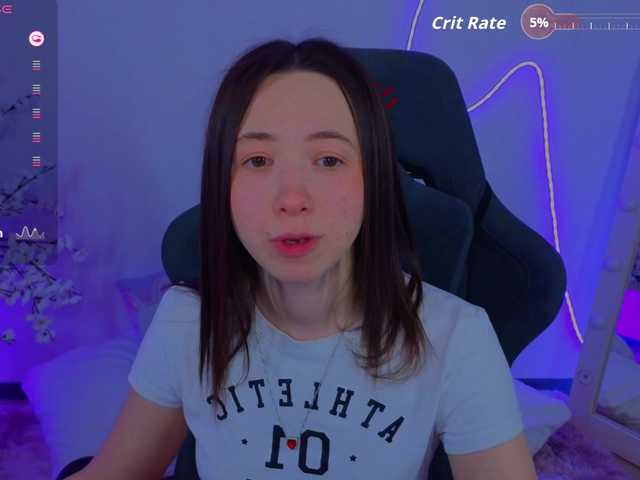 Trixiie's BongaCams show and profile