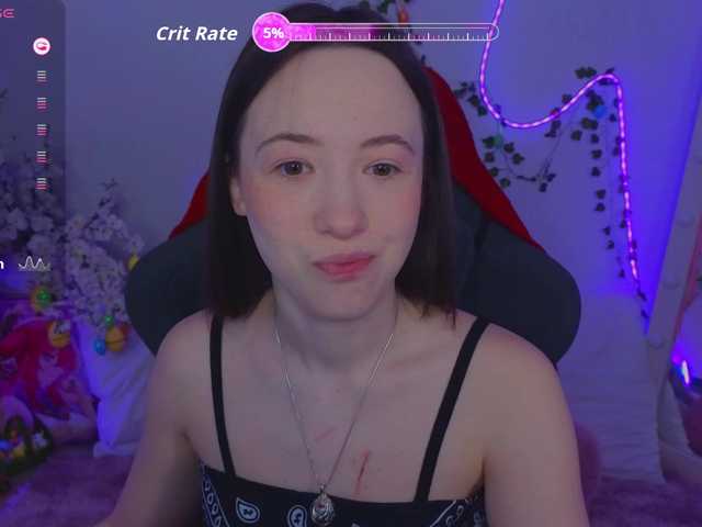 Trixiie's BongaCams show and profile