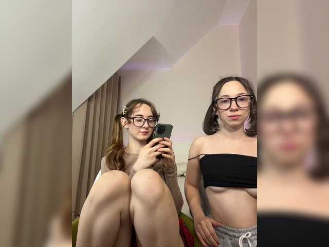 Trixiie live cam