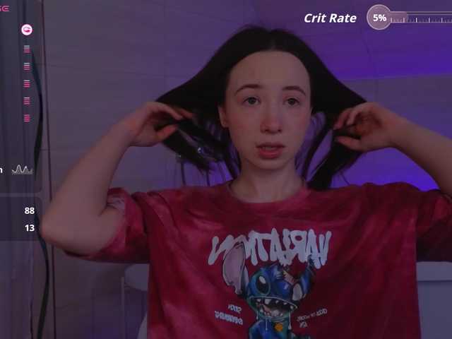 Trixiie's BongaCams show and profile