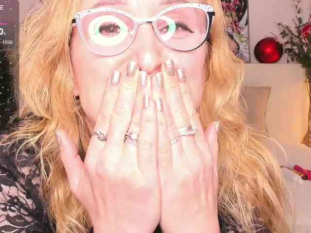 MadissonKiss webcam