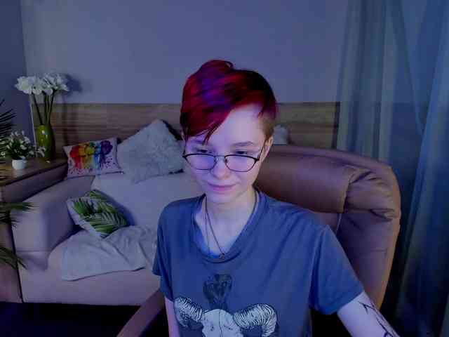 NicoleRichie webcam