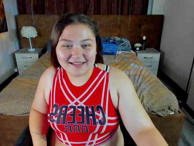 Kate-Miller webcam