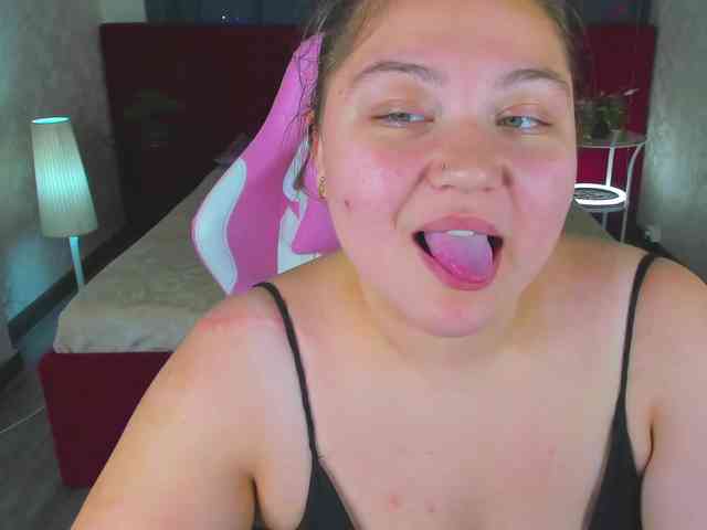 Kate-Miller webcam