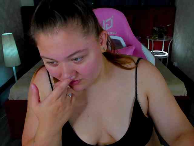 Kate-Miller webcam