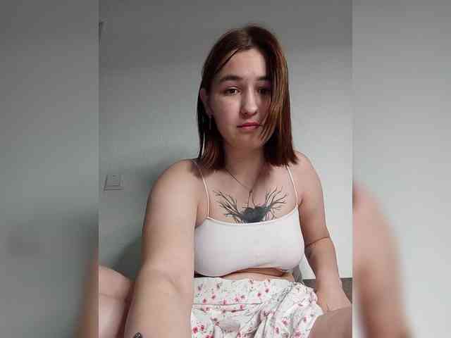 VikkiHamilton webcam