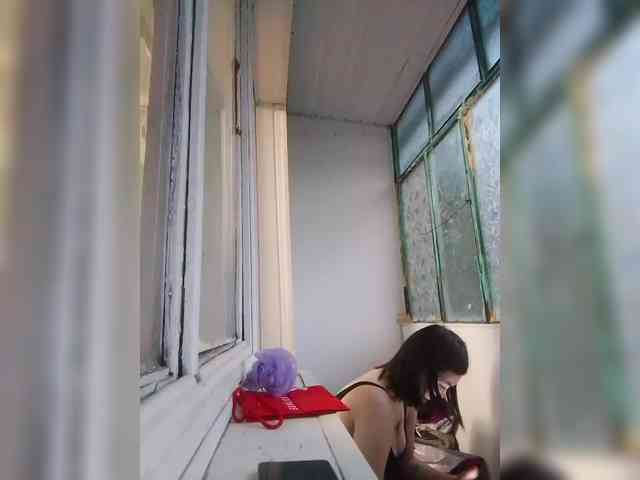 VikkiHamilton webcam