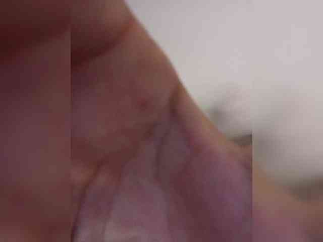 VikkiHamilton webcam