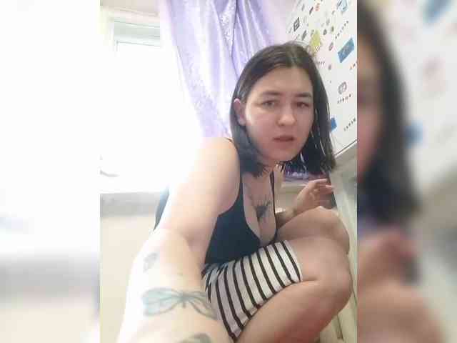 VikkiHamilton webcam