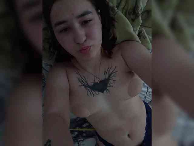 VikkiHamilton webcam