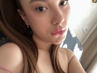 -Valeria- Porn Show